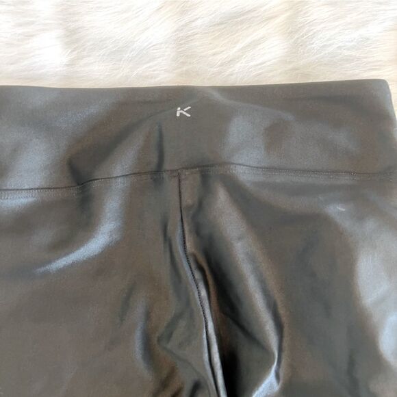 Koral Charcoal Glossy Leggings (S) - Picture 5 of 8